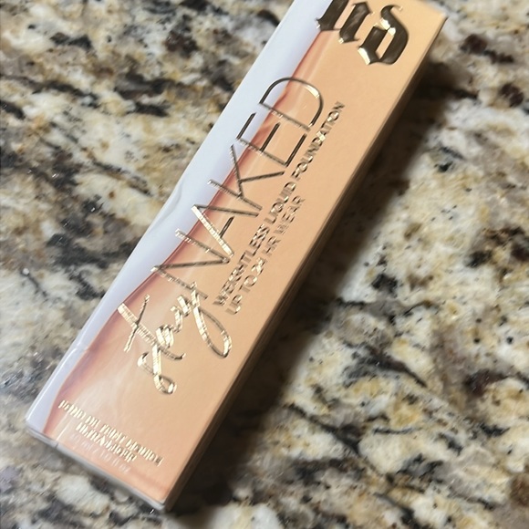 💕🌙Urban Decay 10WY Stay Naked Weightless Liquid Foundation - Picture 10 of 12